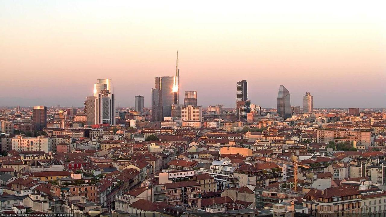 Grazioso Bilocale A 100 Mt Dalla Metropolitana Sesto San Giovanni Εξωτερικό φωτογραφία